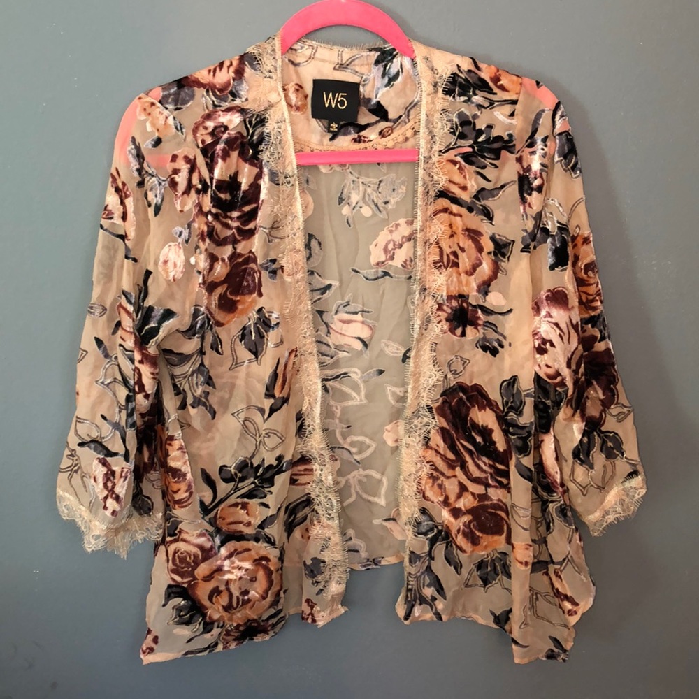 wear over a tank top